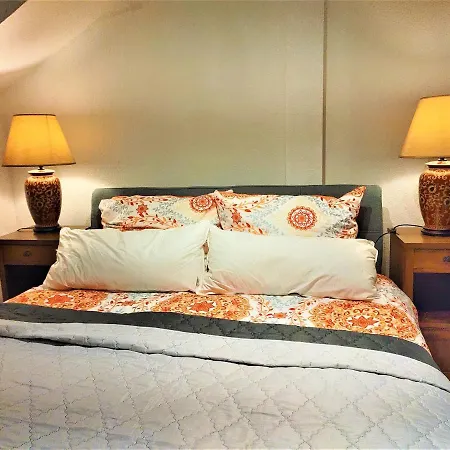 Golden Treasure Superior アパート *